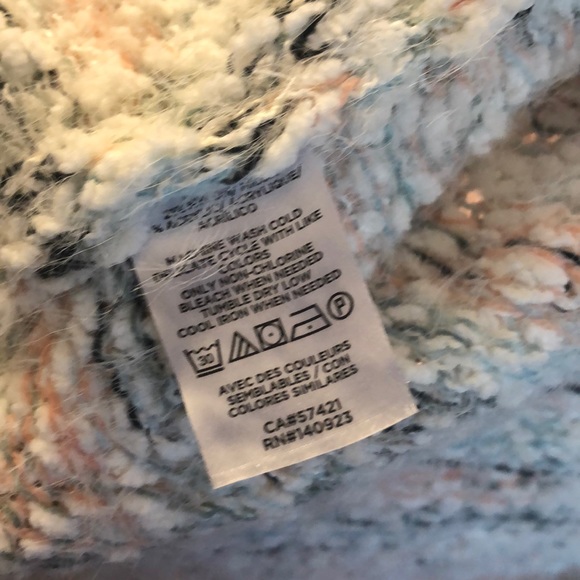 The Loft Sweater - Picture 3 of 4